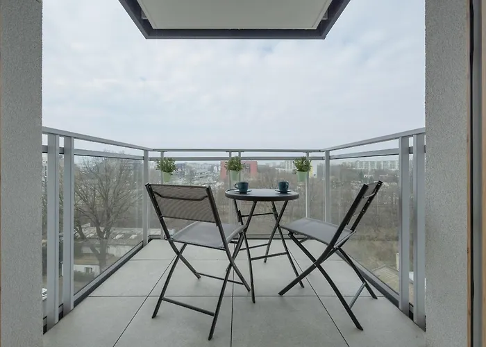 Modern & Cozy Przedmiejska In By Renters * Wroclaw