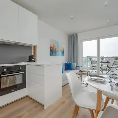 Modern & Cozy Przedmiejska In By Renters Breslavia