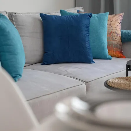 Appartamento Modern & Cozy Przedmiejska In By Renters *